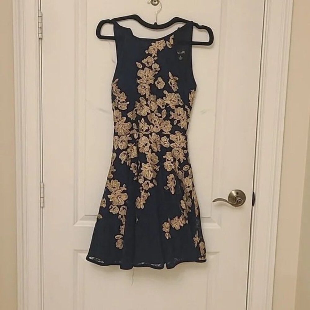 Xscape size 4 skater dress
